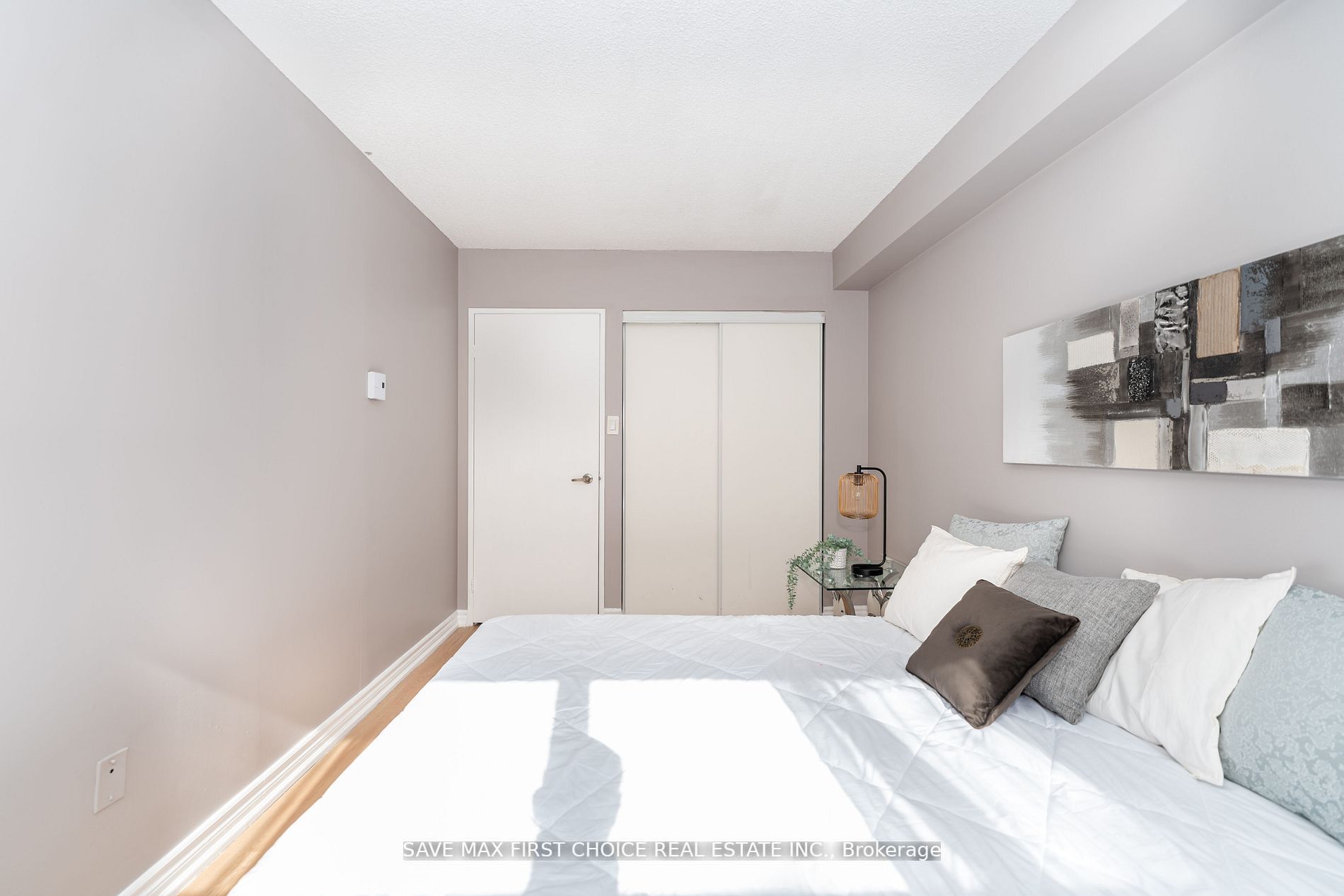 2500 Bridletowne Circ, #106