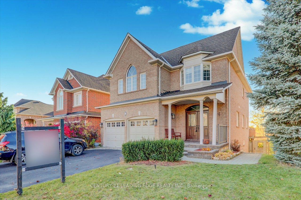 8 Woodcock Ave, #Main