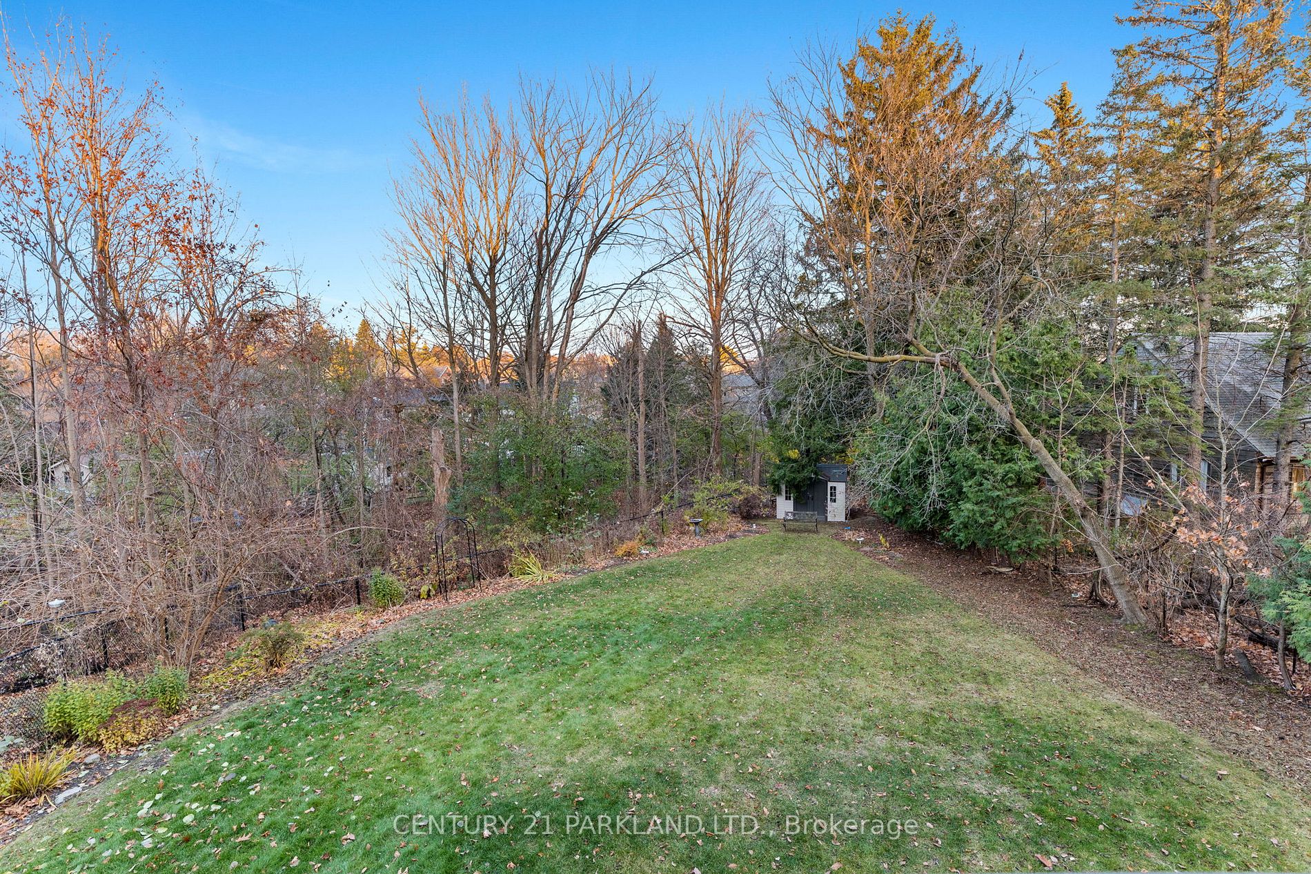 1653 Goldenridge Rd