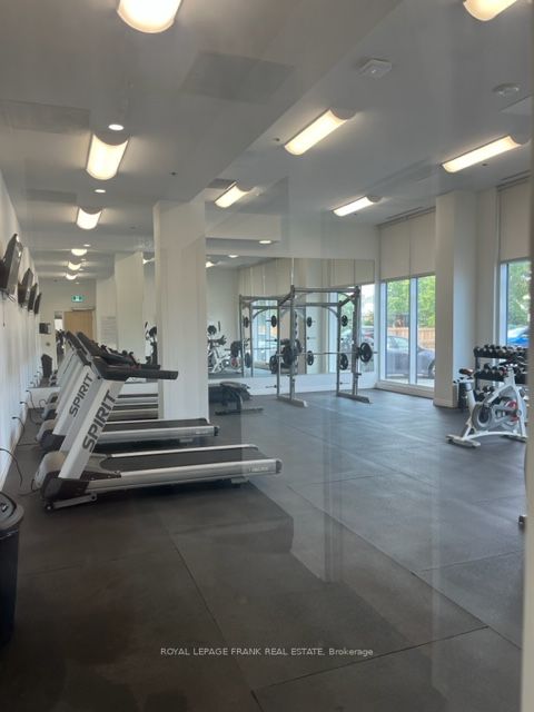 1900 Simcoe St N, #333