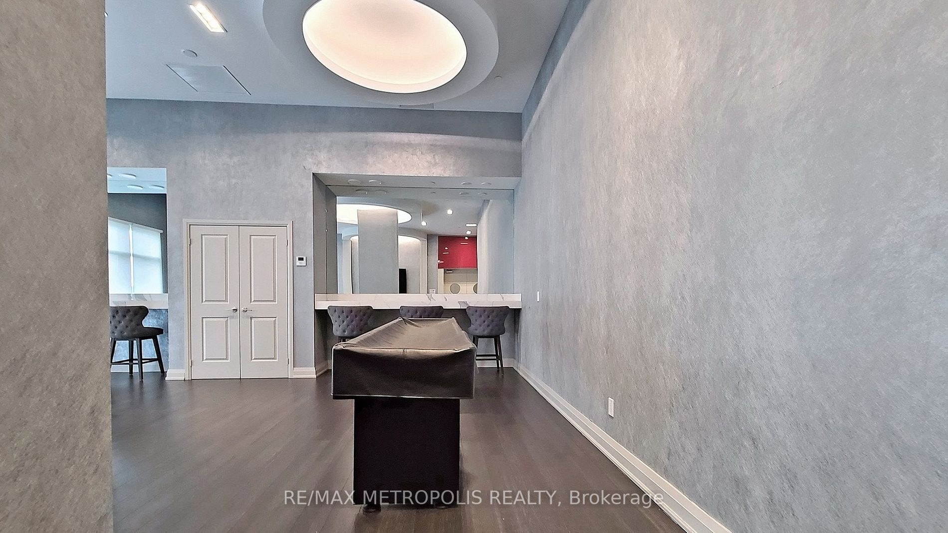 30 Meadowglen Pl, #2405