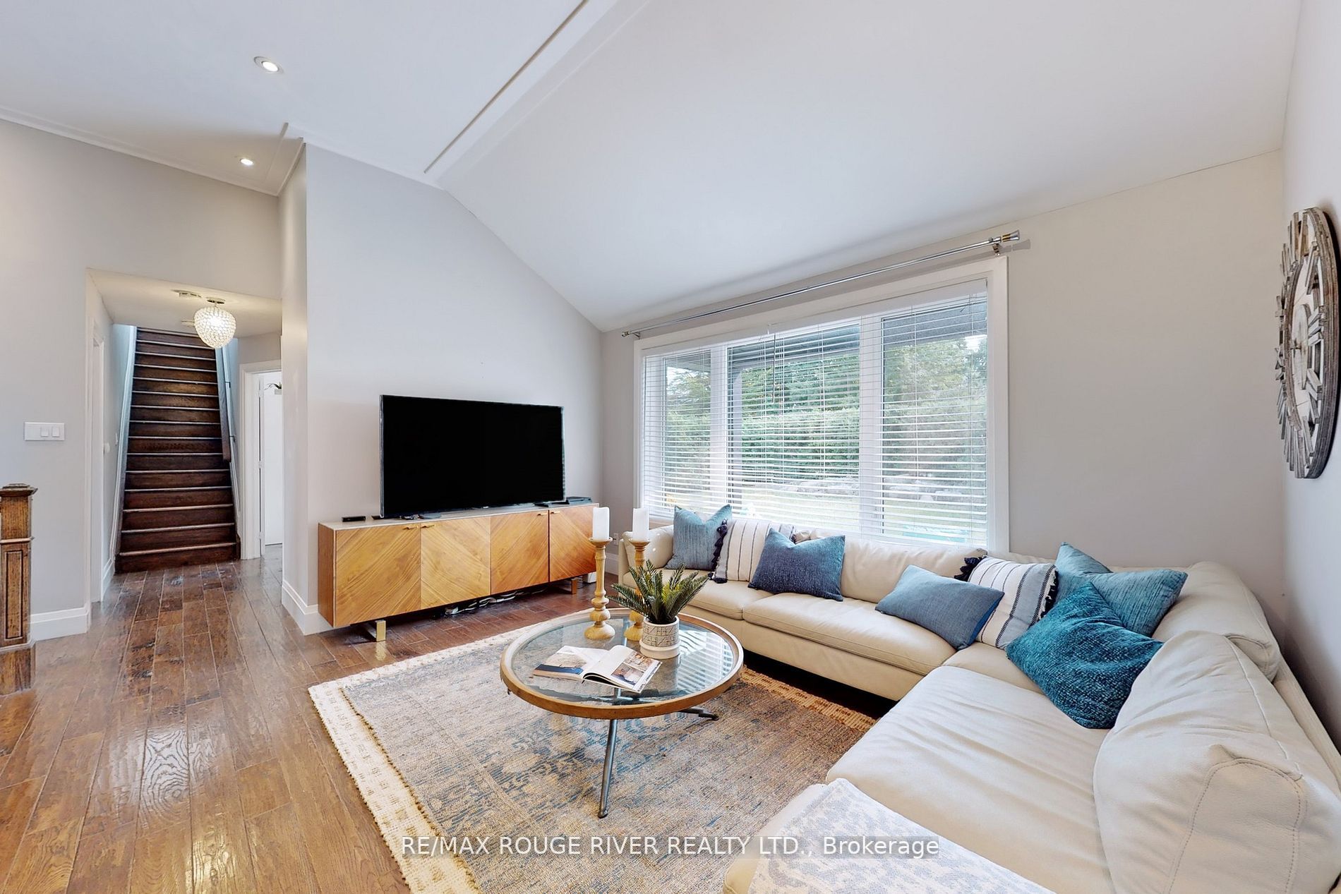 181 Ridgewood Rd