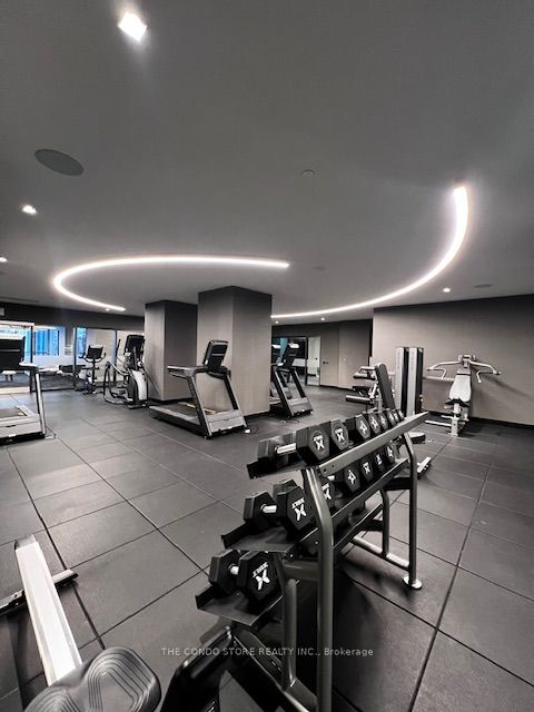 286 Main St, #212