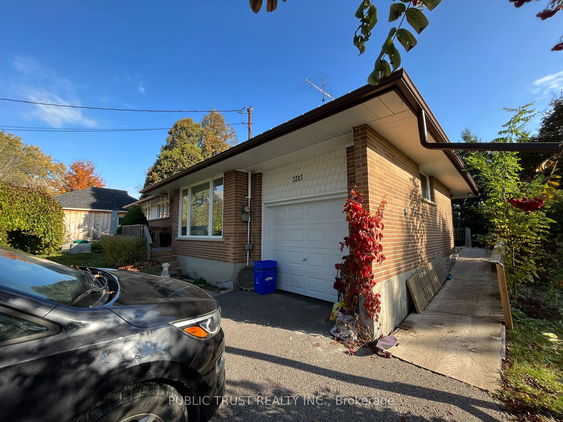 3515 Simcoe St N