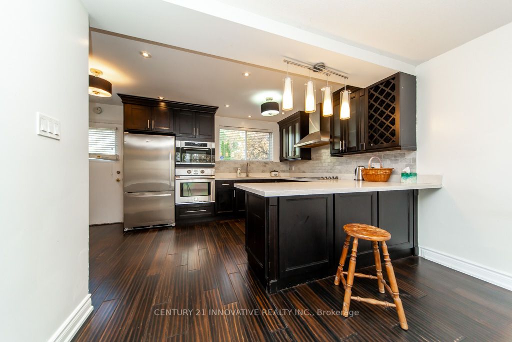 135 Queensbury Avenue