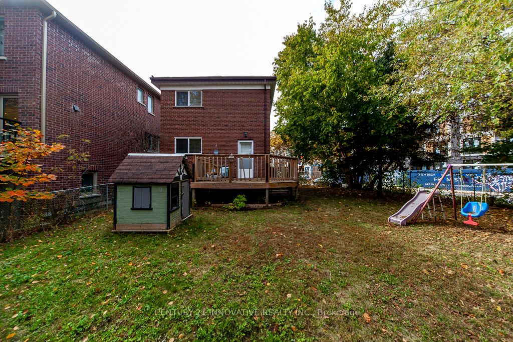 135 Queensbury Avenue
