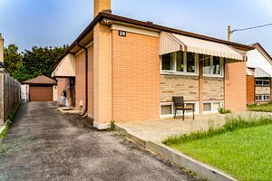 28 Clifford Crt