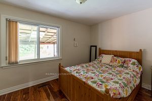 28 Clifford Crt