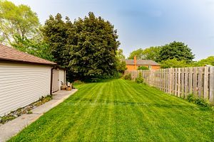 28 Clifford Crt