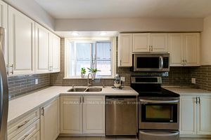 28 Clifford Crt