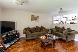 28 Clifford Crt