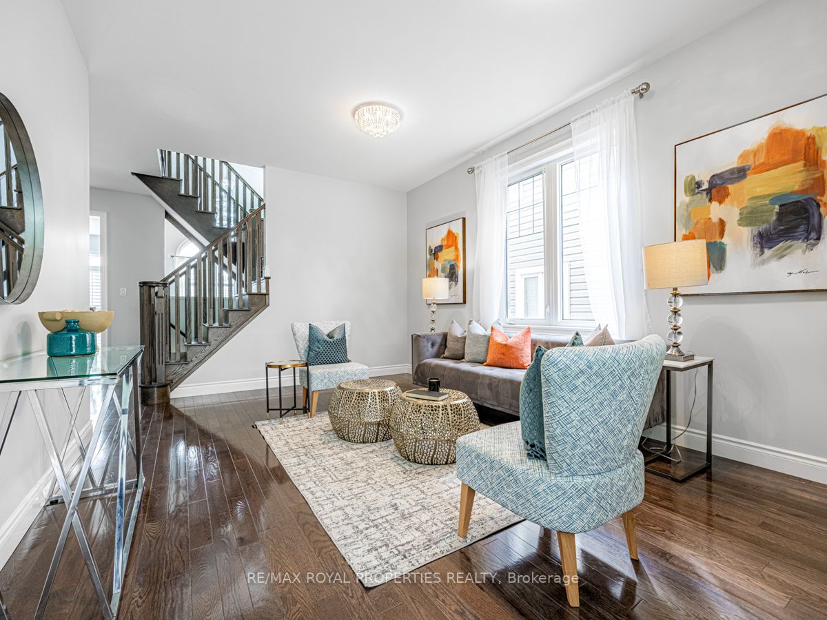 102 Sumersford Drive