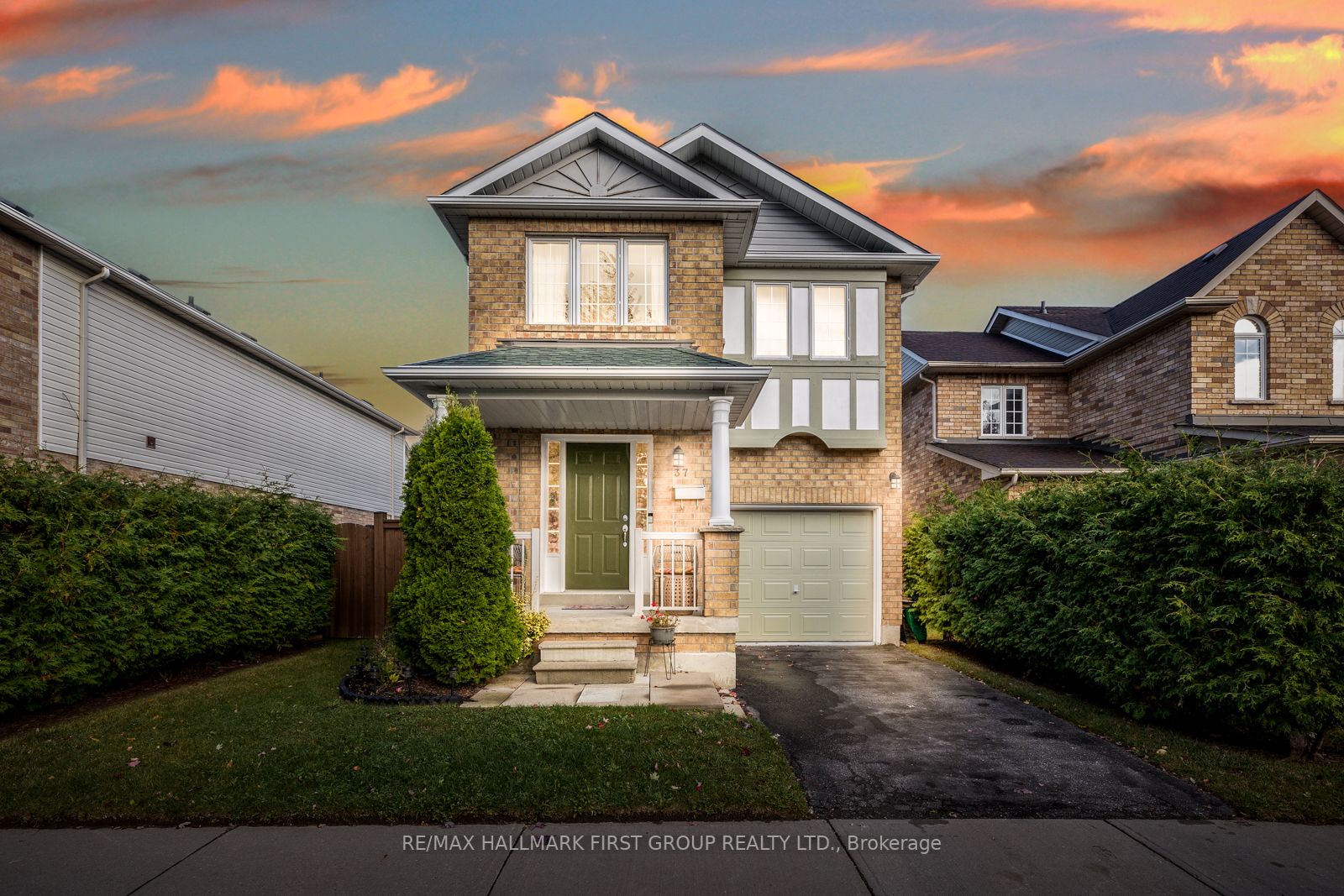 37 Hulley Crescent