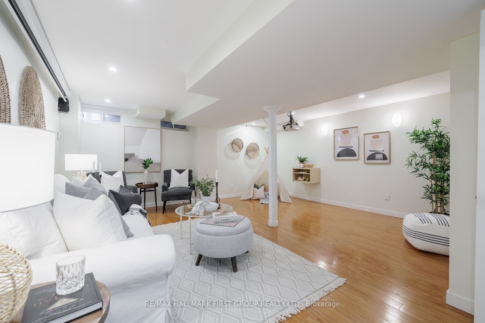 37 Hulley Crescent