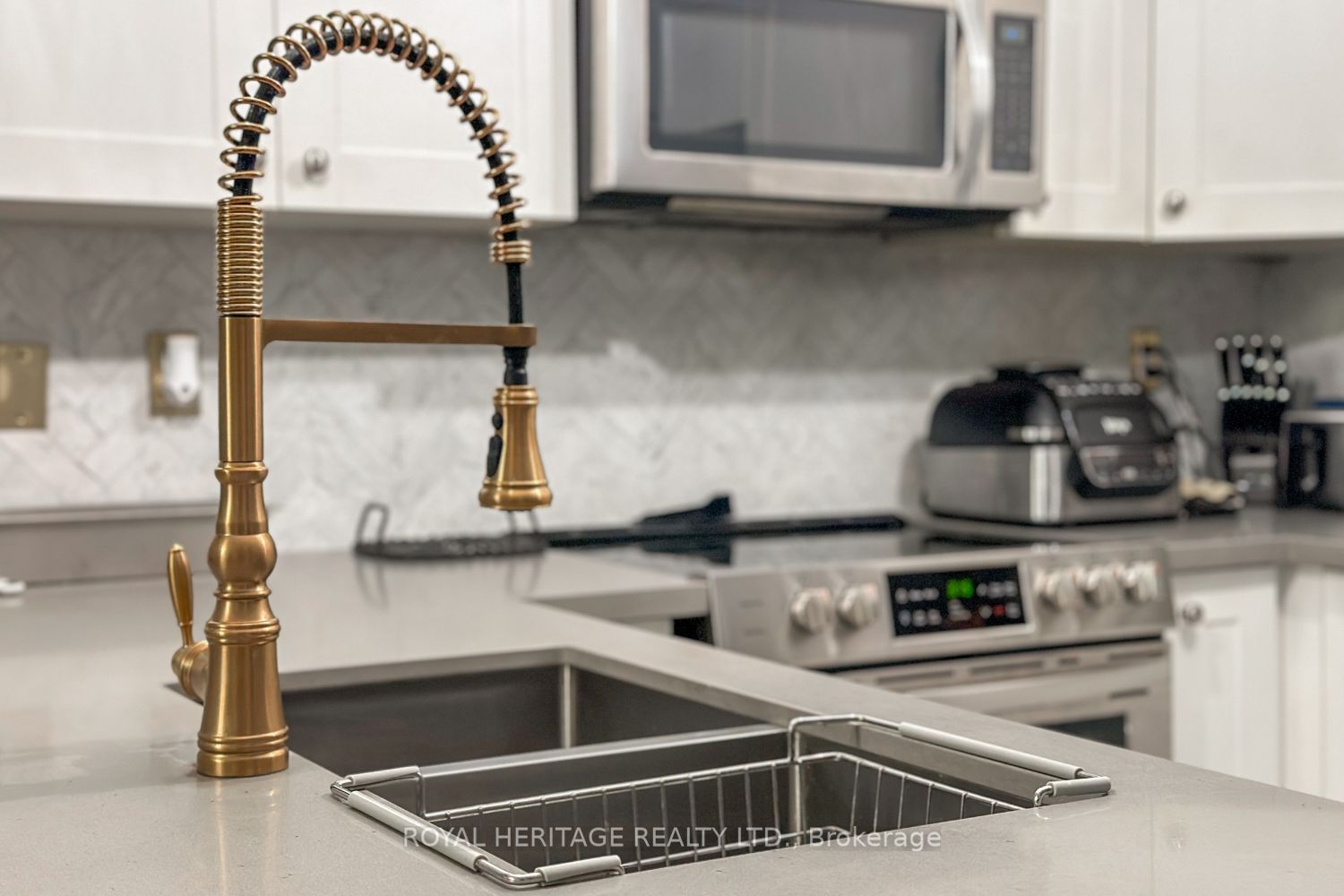 68 Abela Lane, #8
