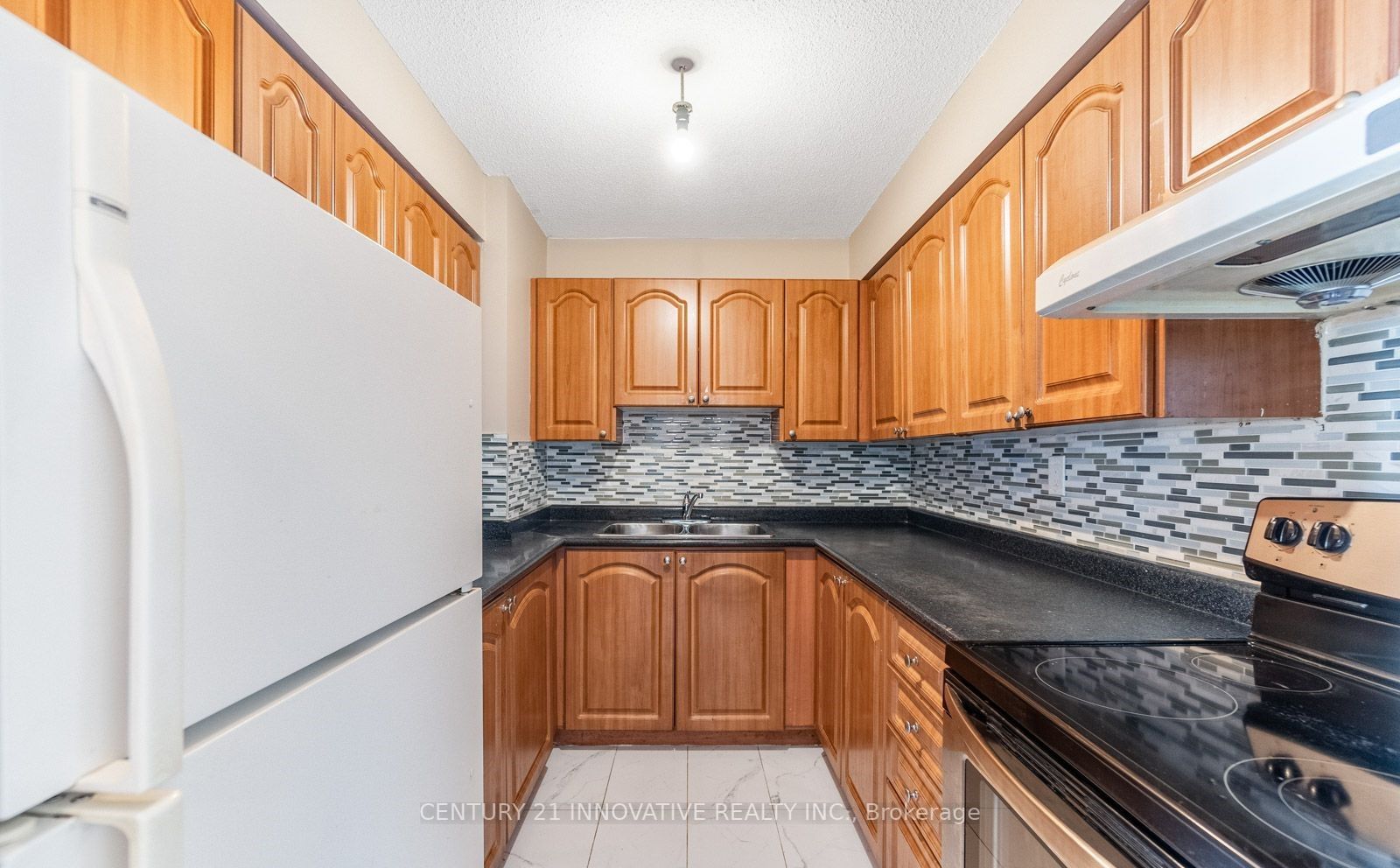 10 Tapscott Road, #1207
