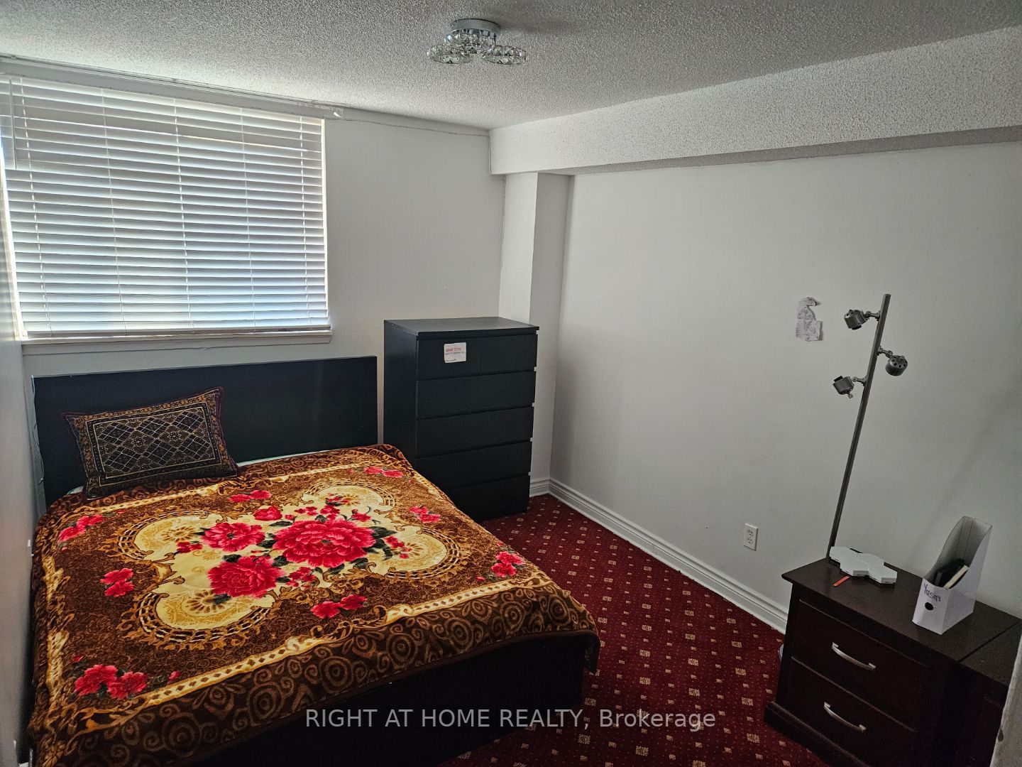 100 Wingarden Crt, #410
