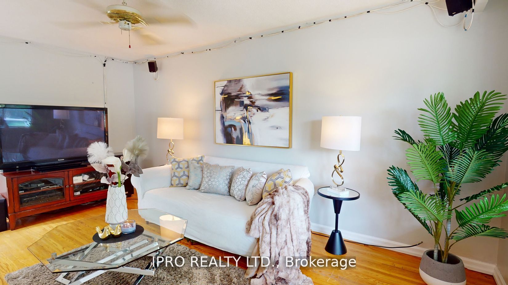 151 Clements Road E