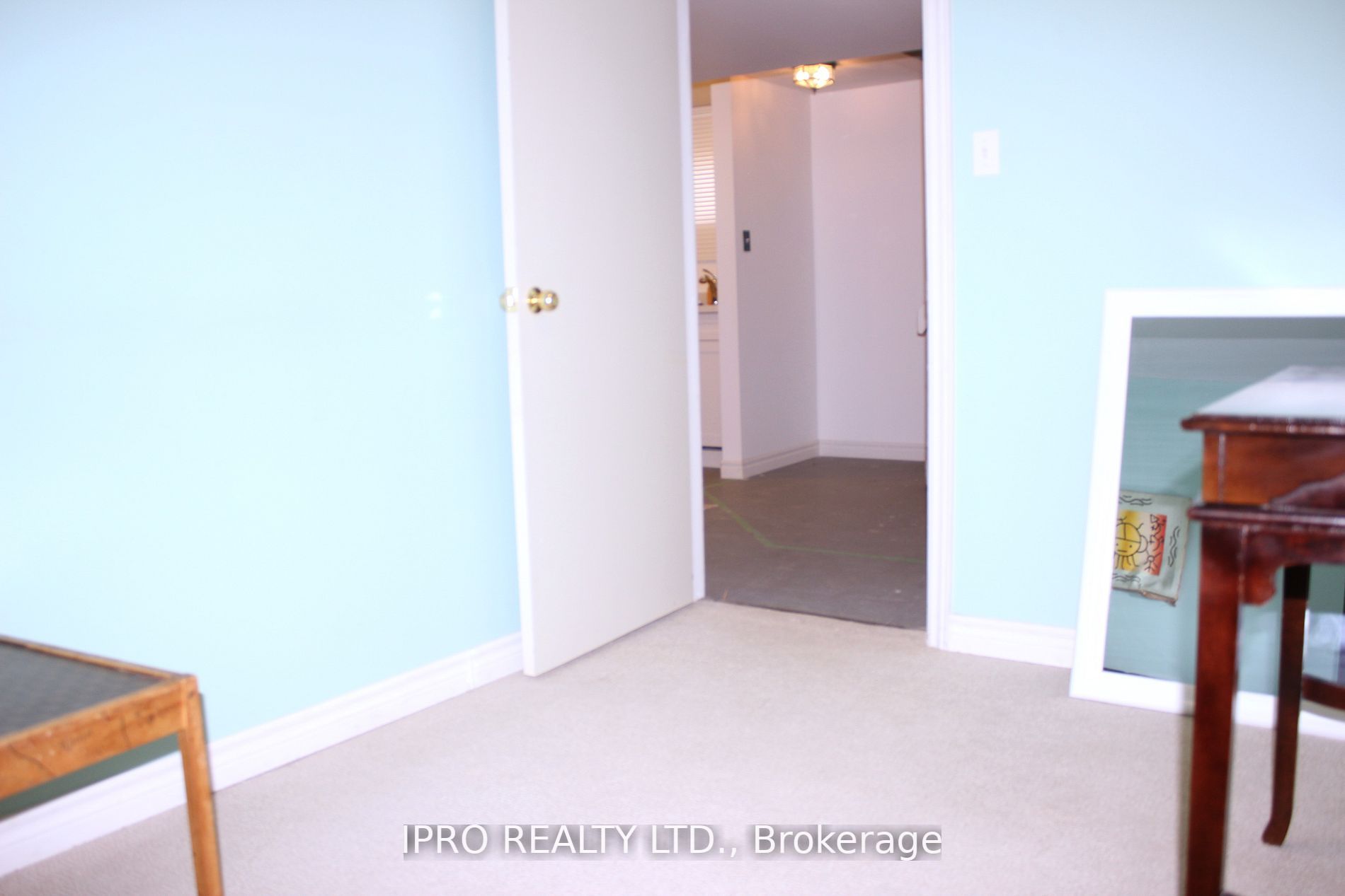 151 Clements Road E