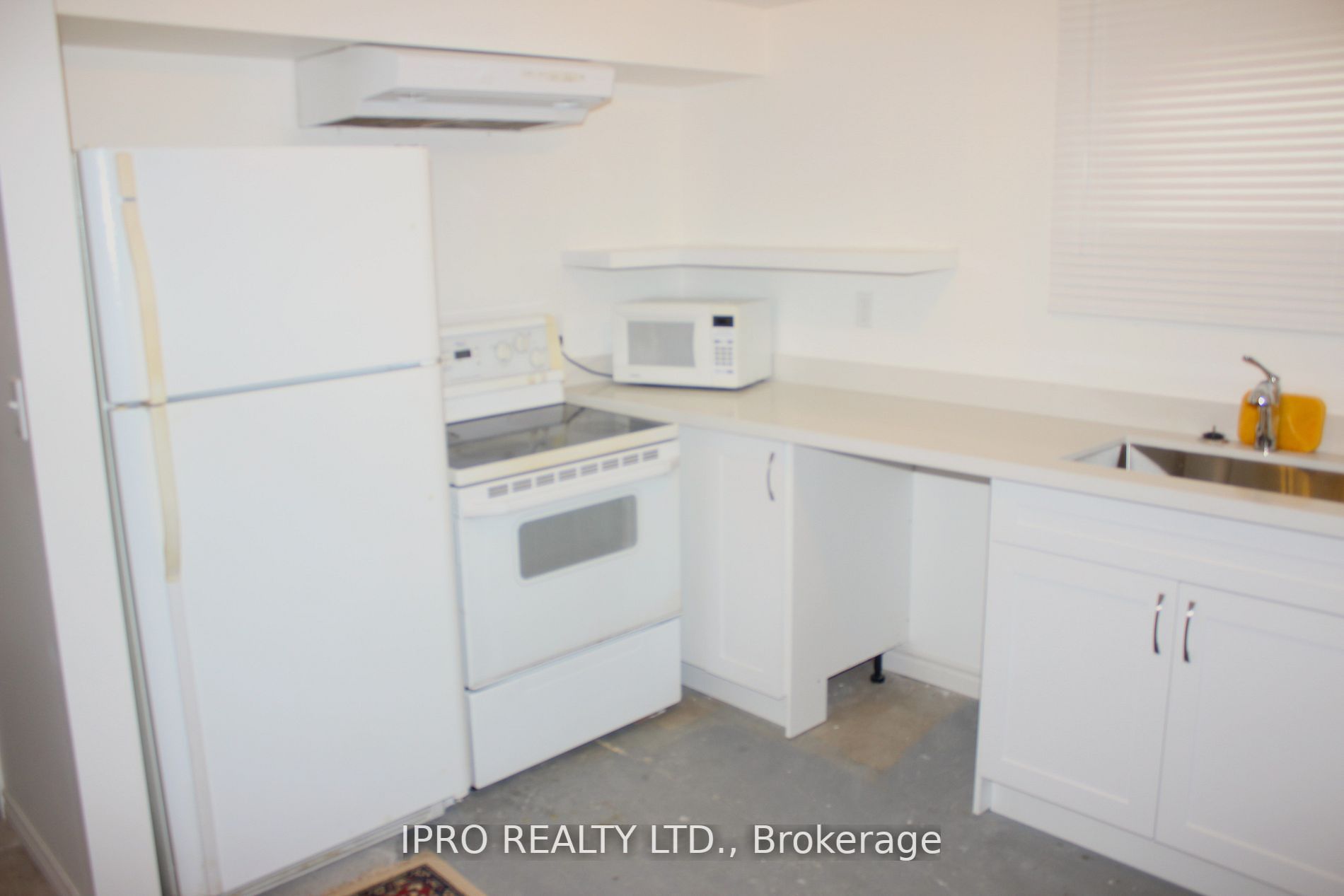 151 Clements Road E