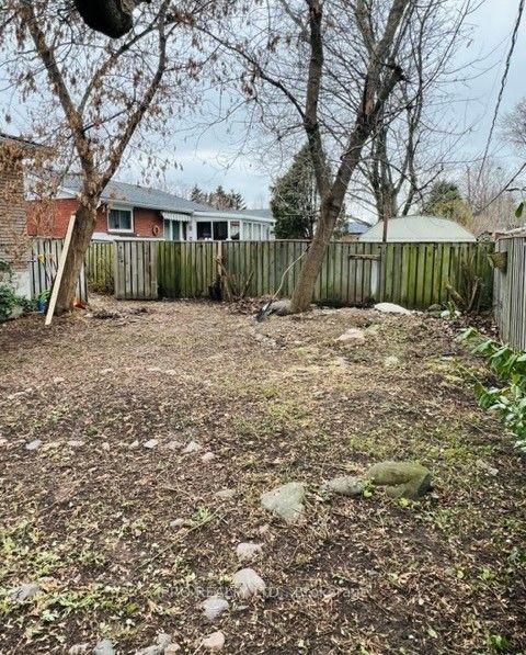 151 Clements Road E