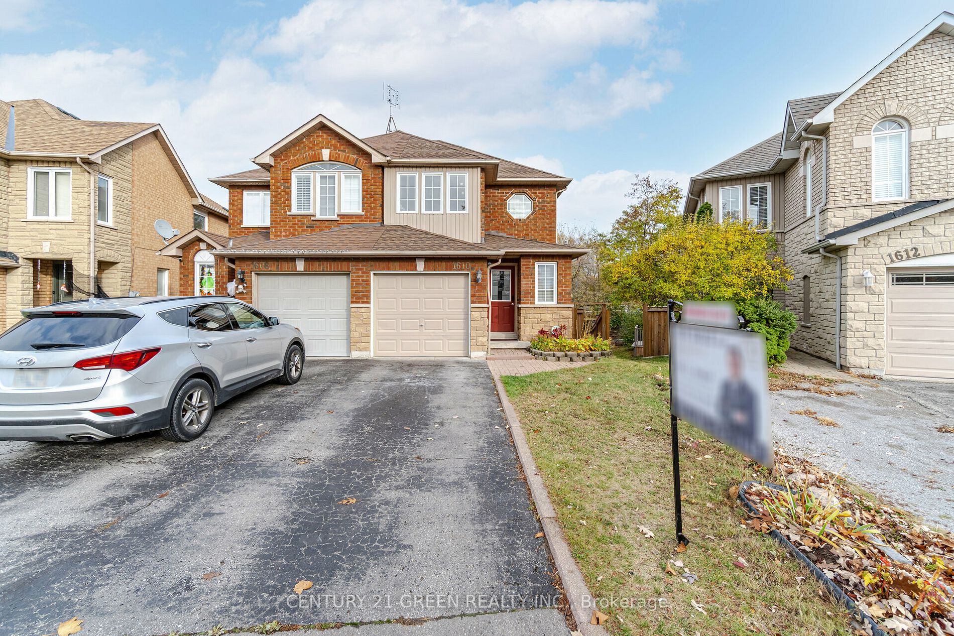 1610 Autumn Crescent