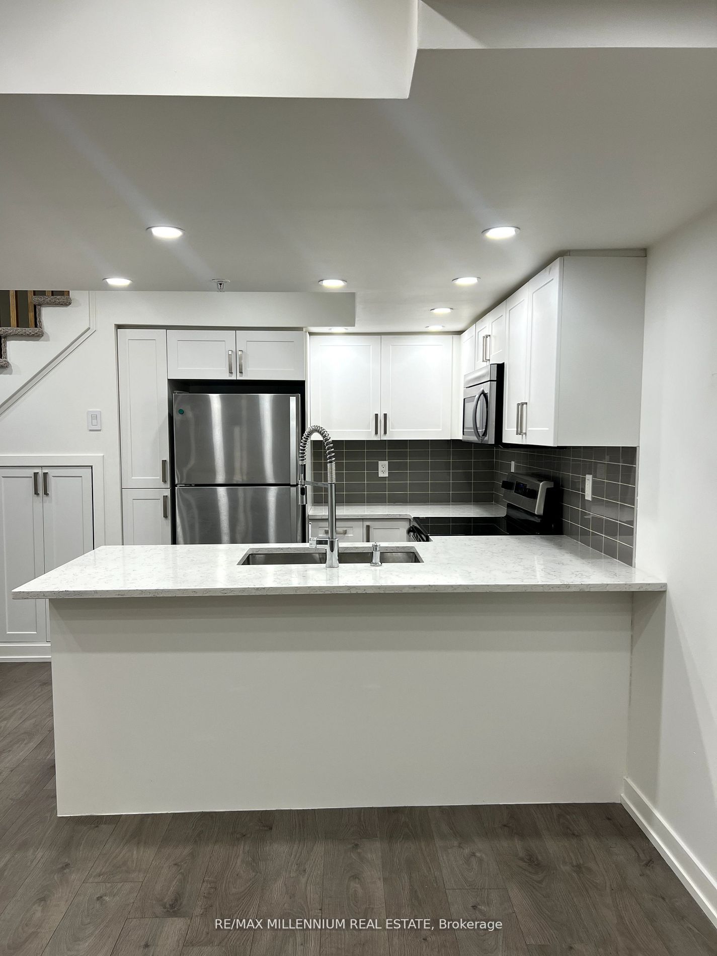 1555 Kingston Road, #510