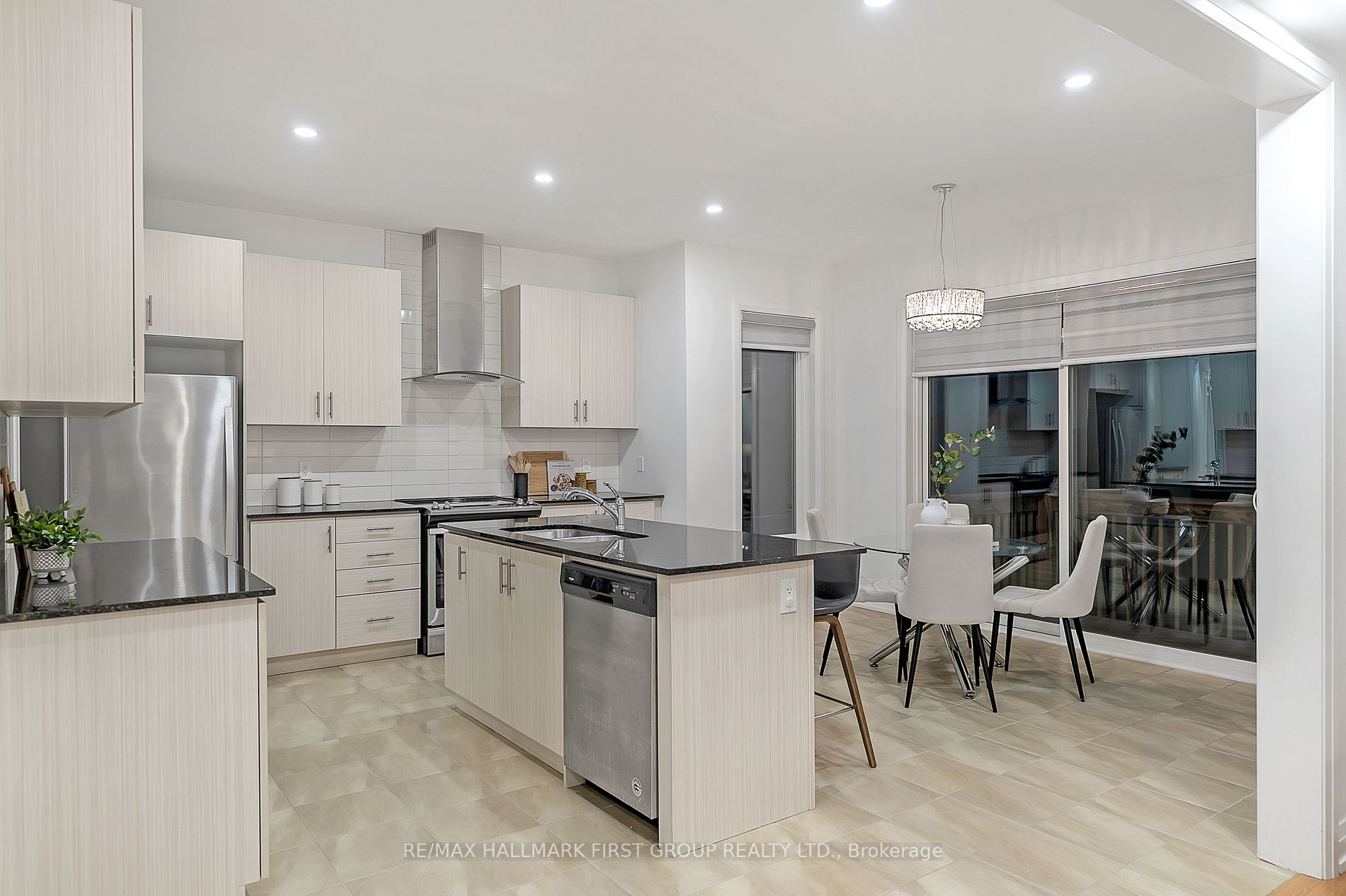 26 St Ives Cres
