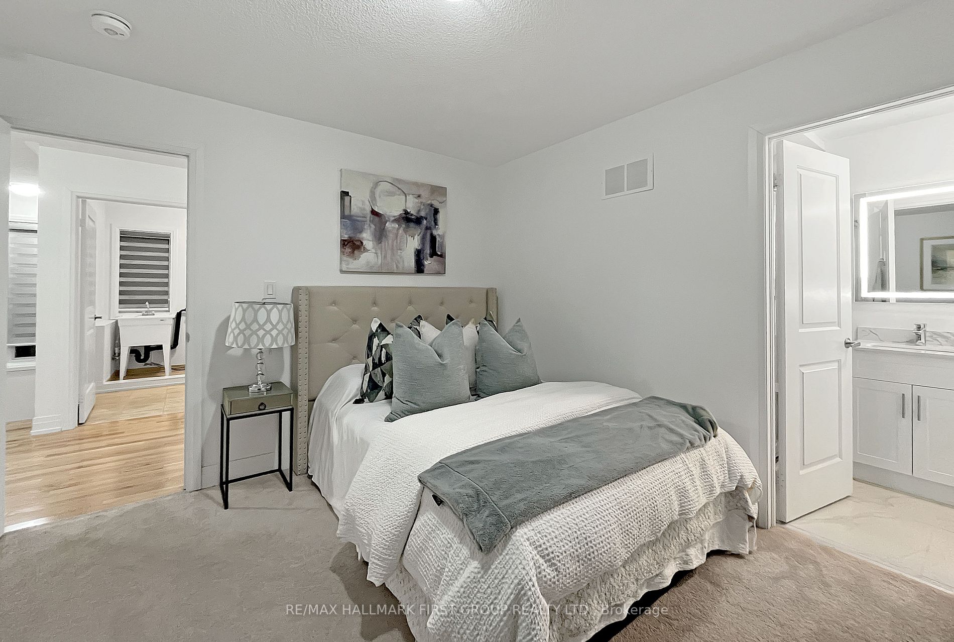 26 St Ives Cres