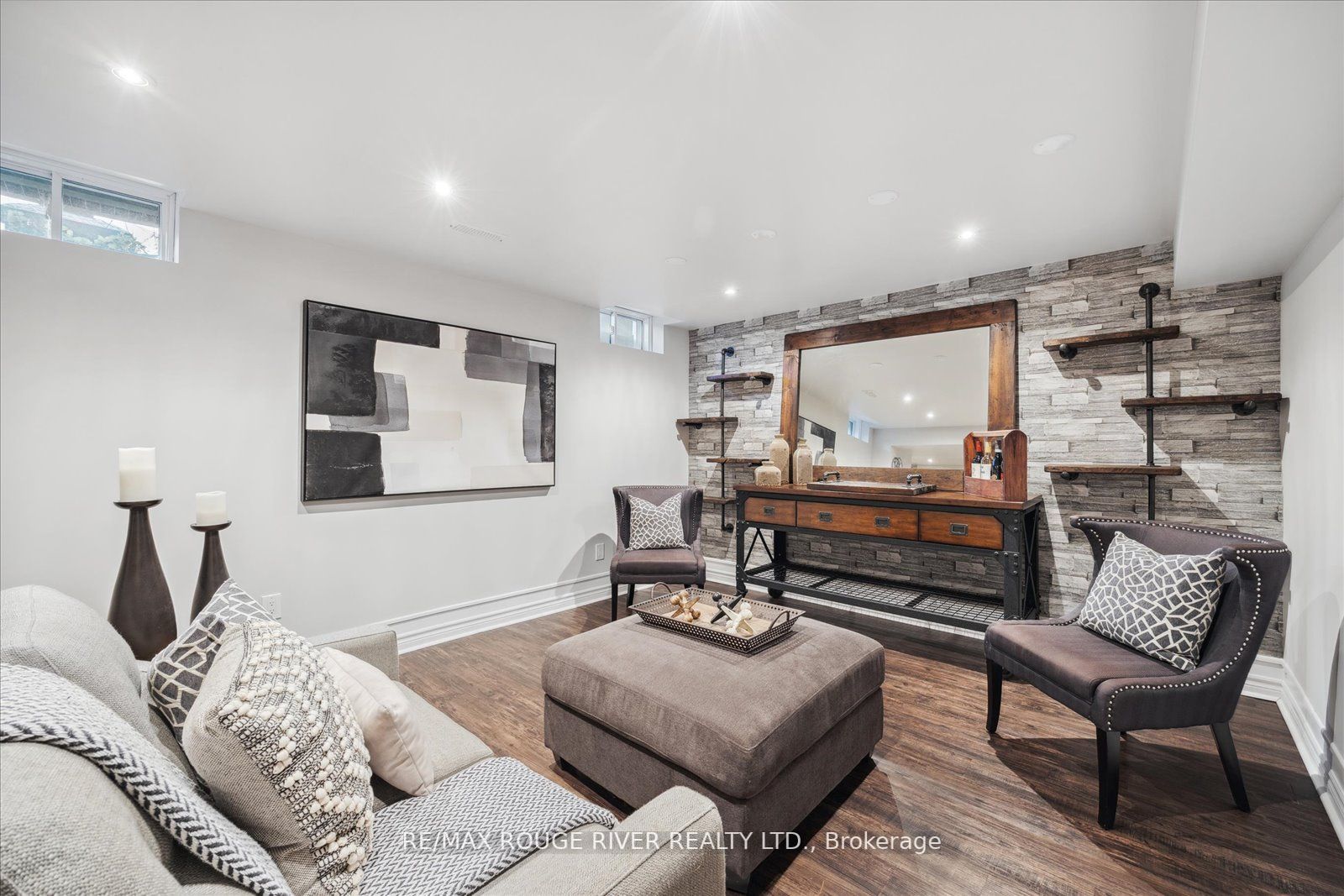 5 Rockland Crescent