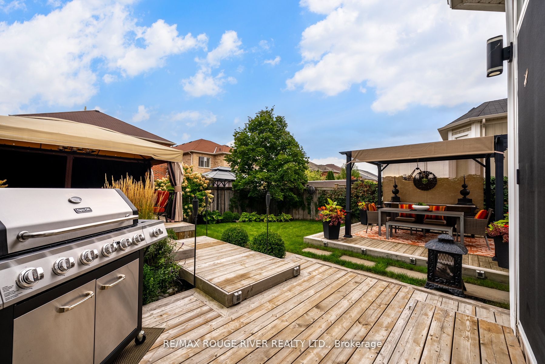 5 Rockland Crescent