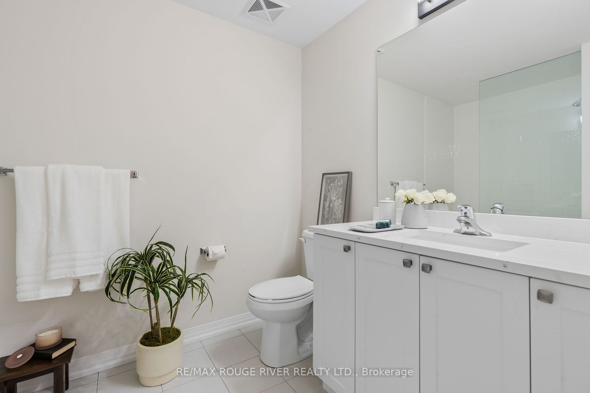 65 Shipway Avenue, #111