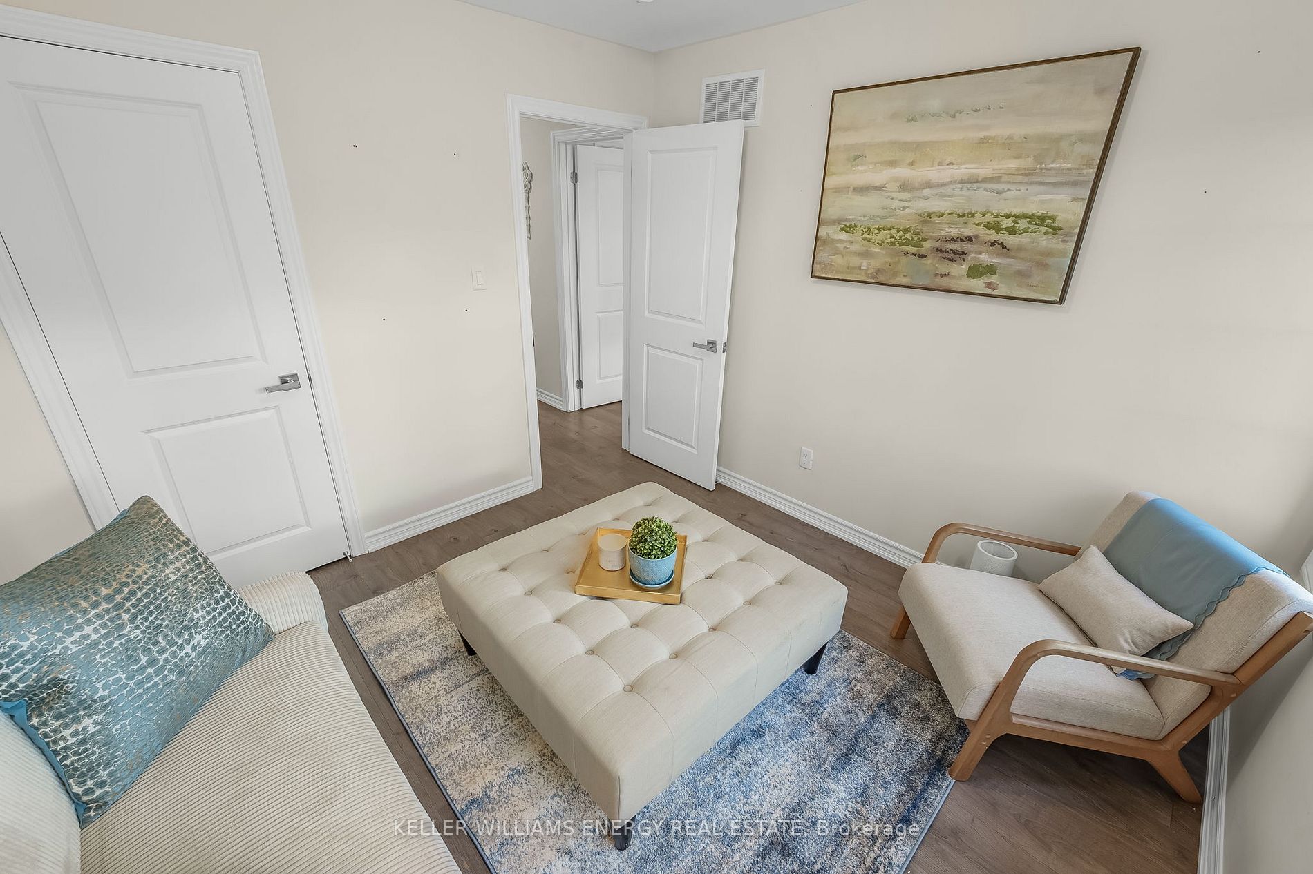 2 Drayton Avenue