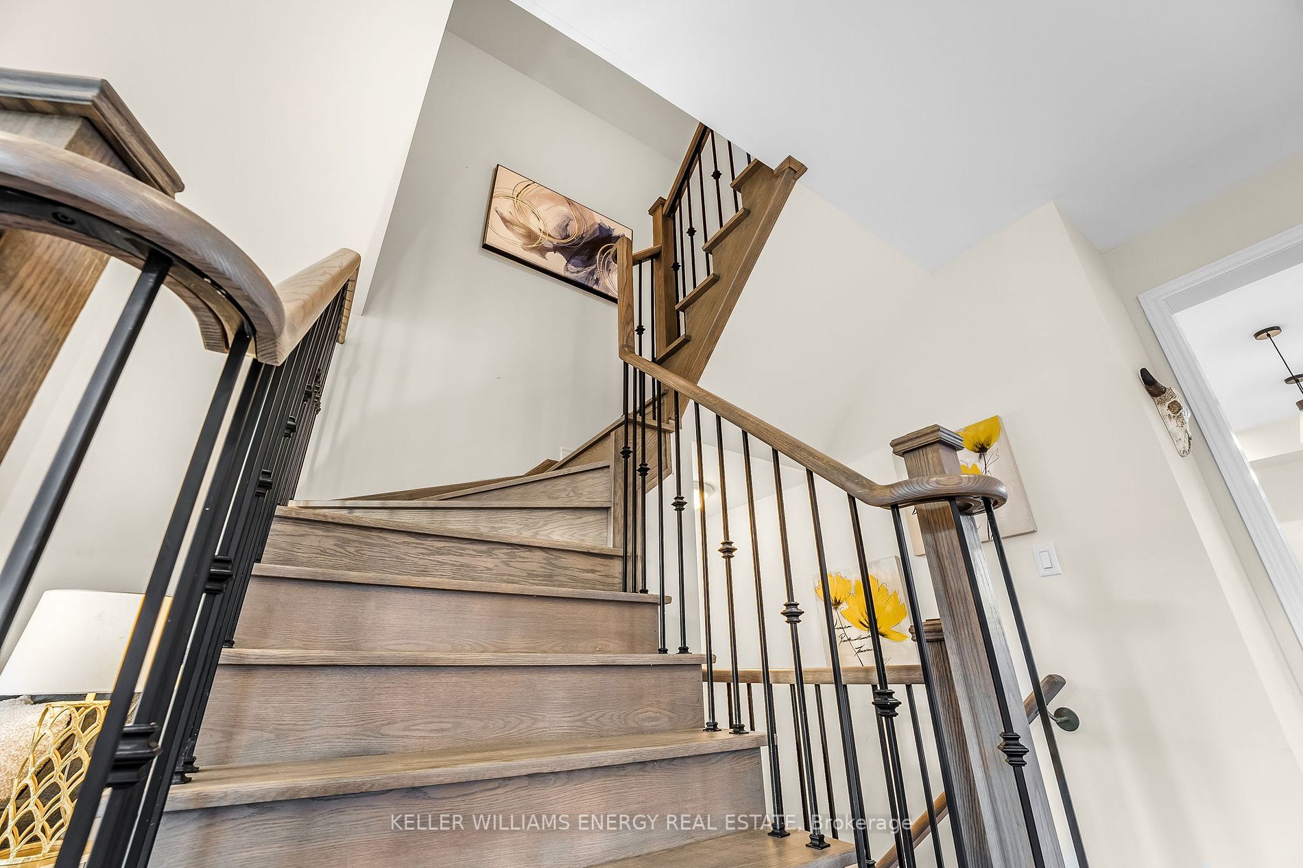 2 Drayton Avenue