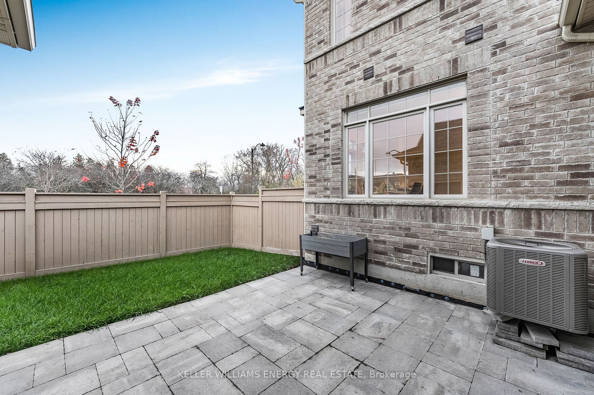 2 Drayton Avenue