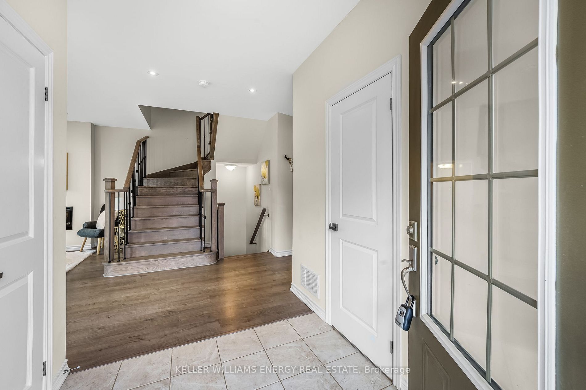 2 Drayton Avenue