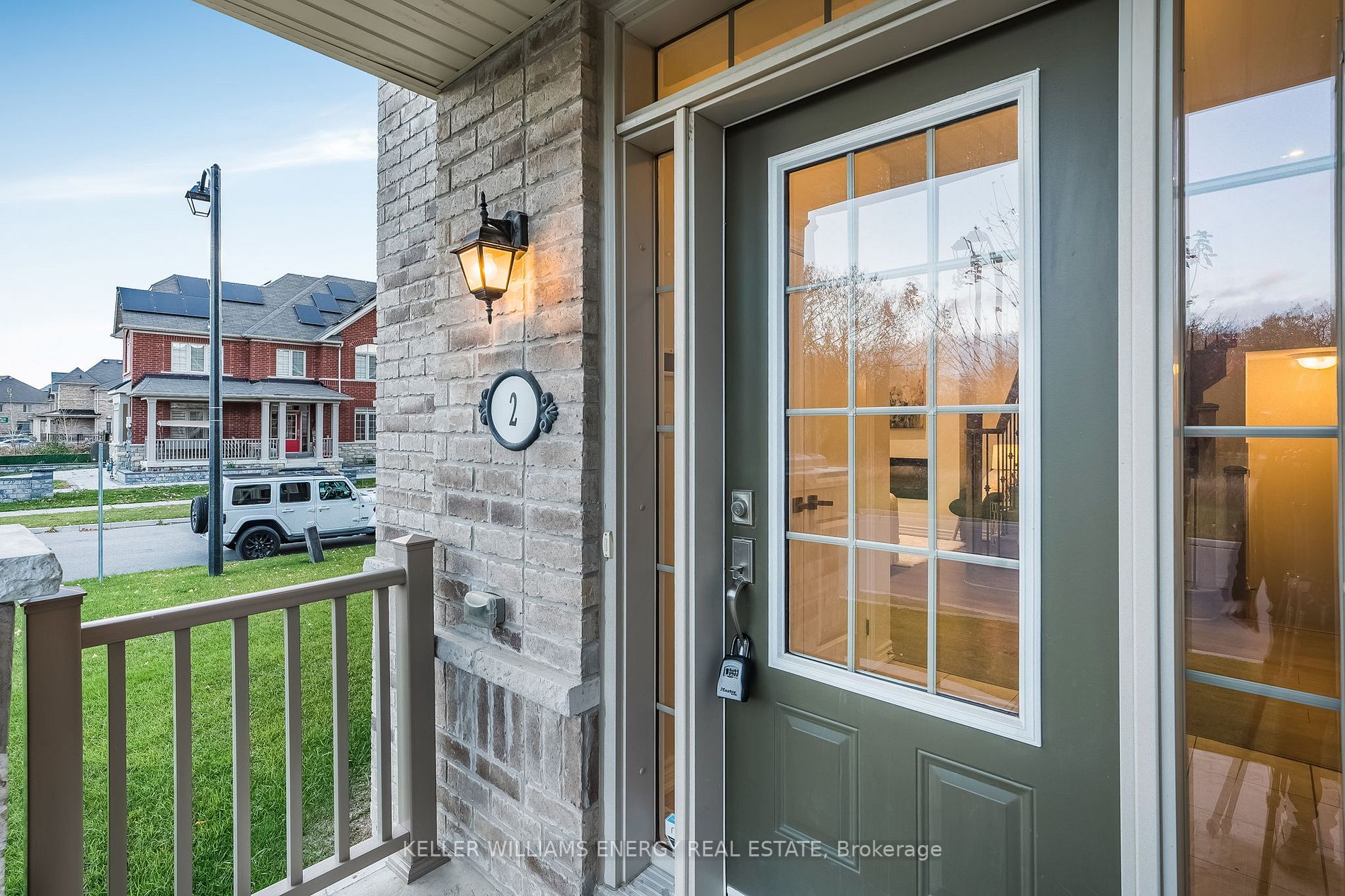 2 Drayton Avenue
