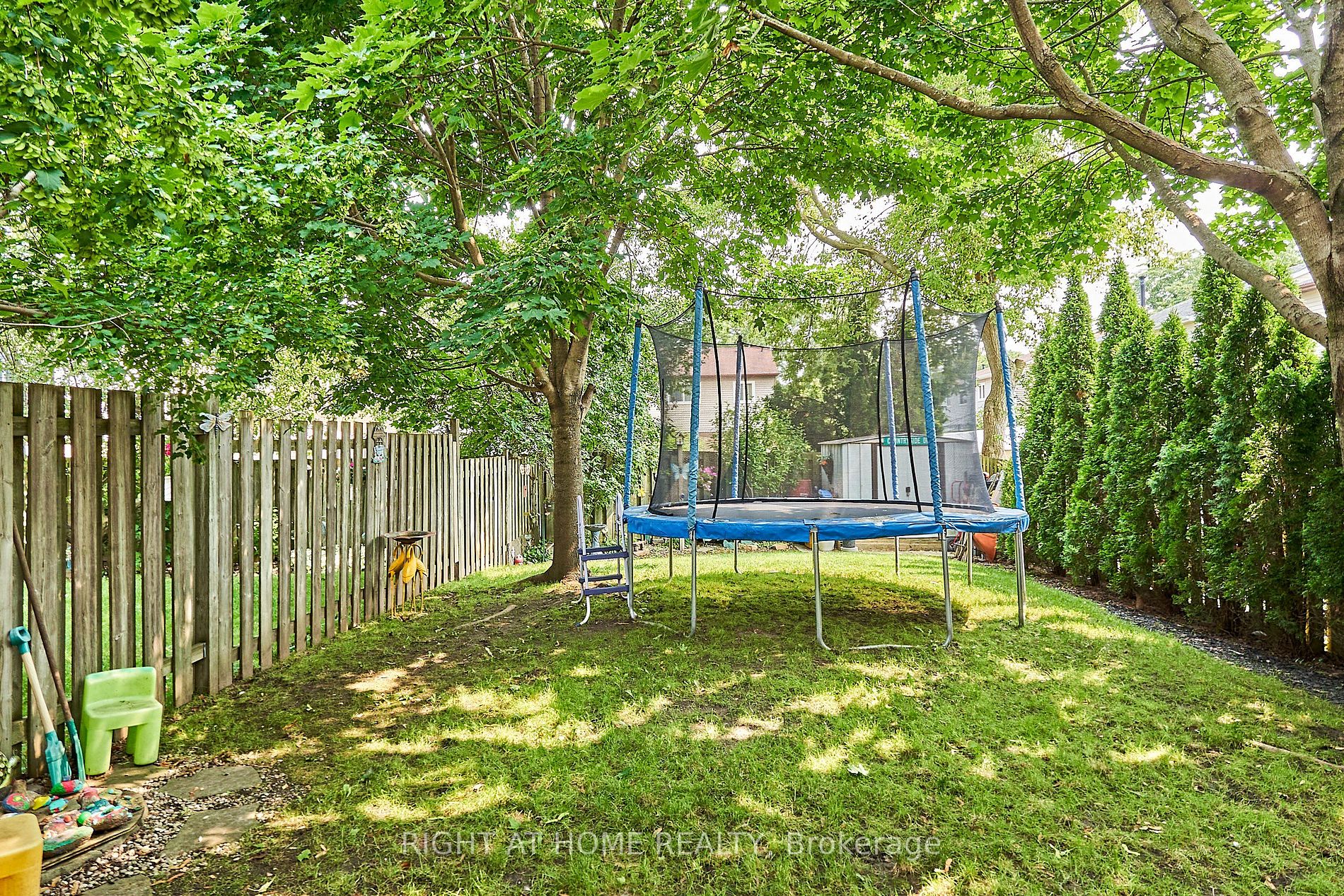 19 Greenfield Crescent