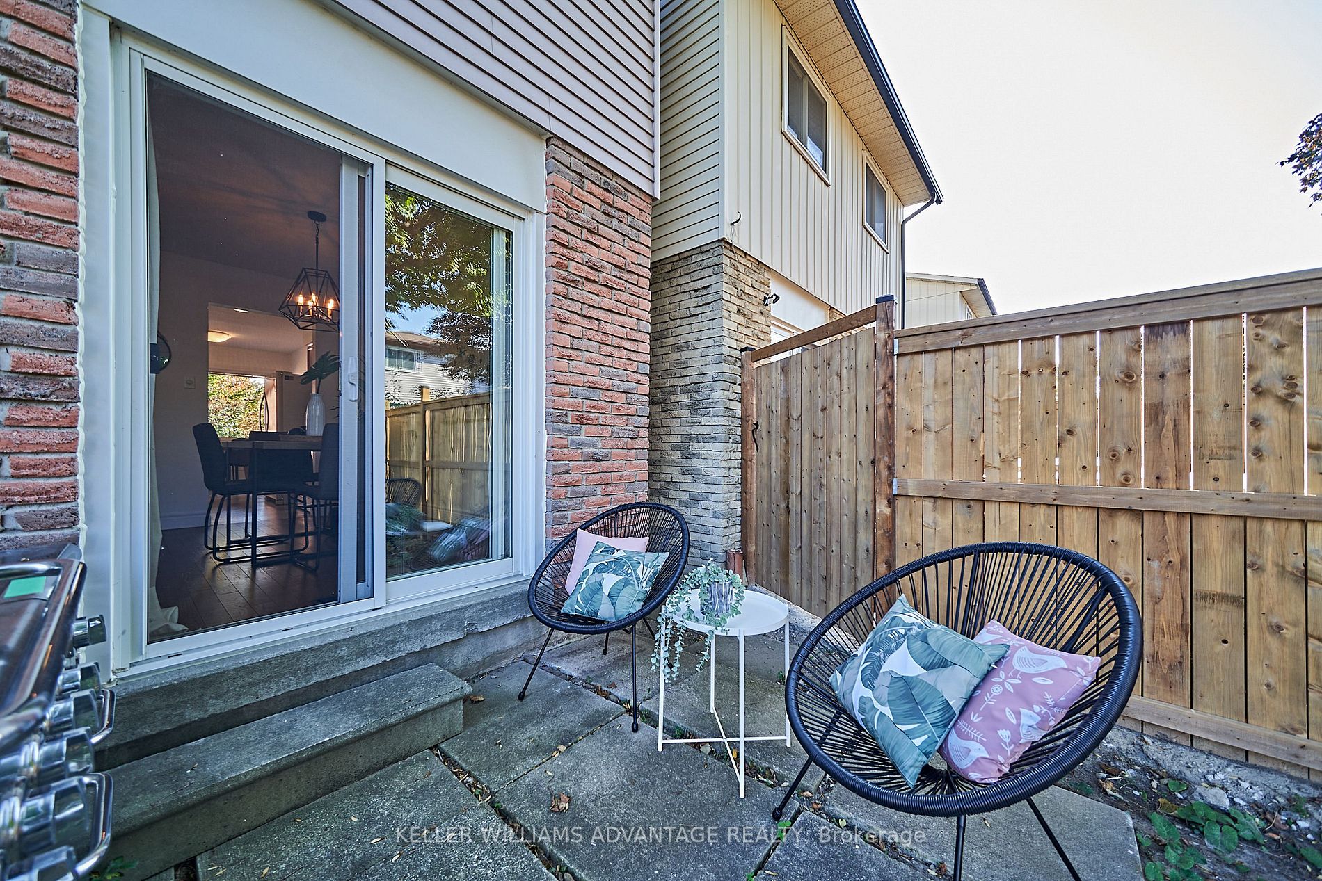 31 Granada Crescent