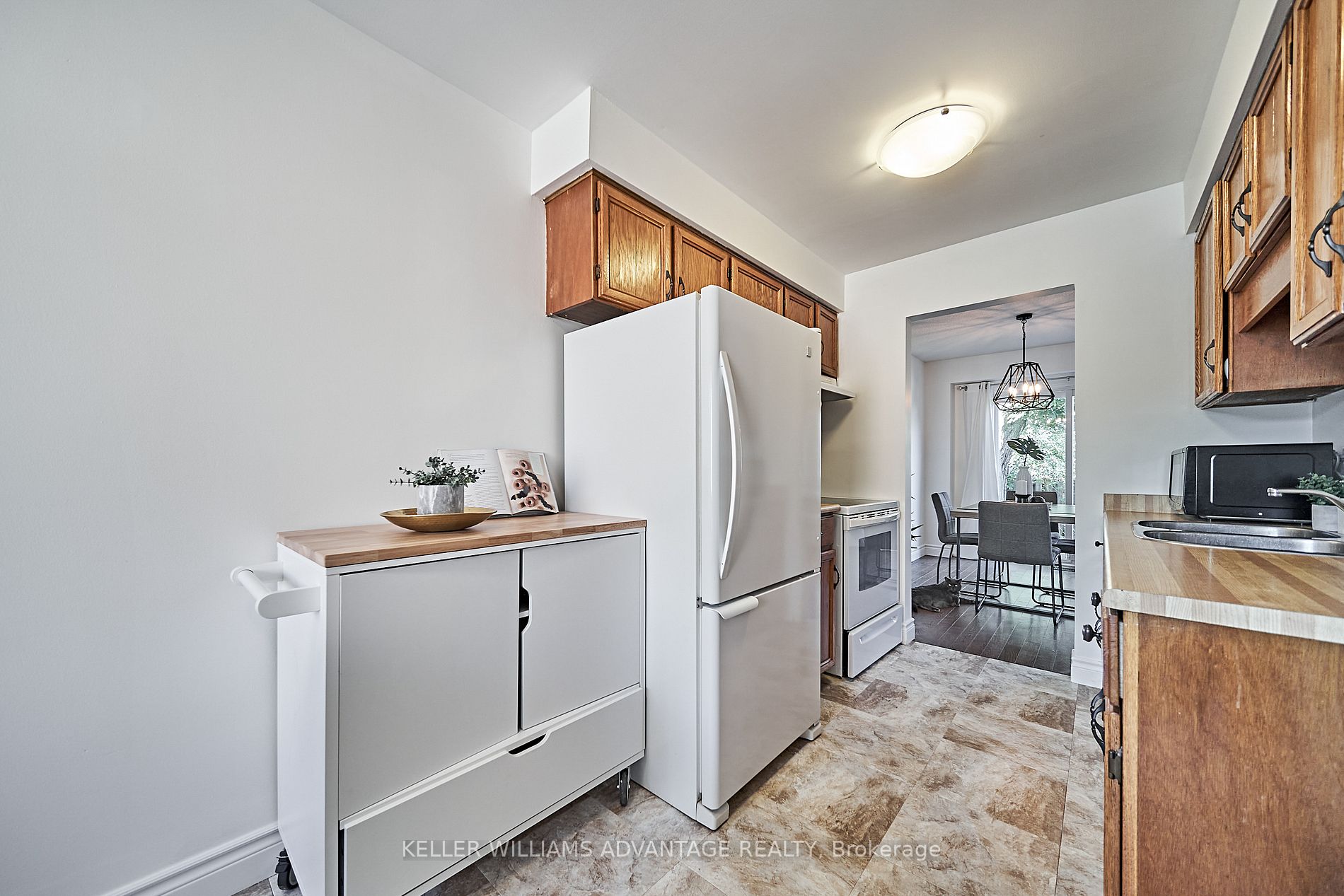 31 Granada Crescent