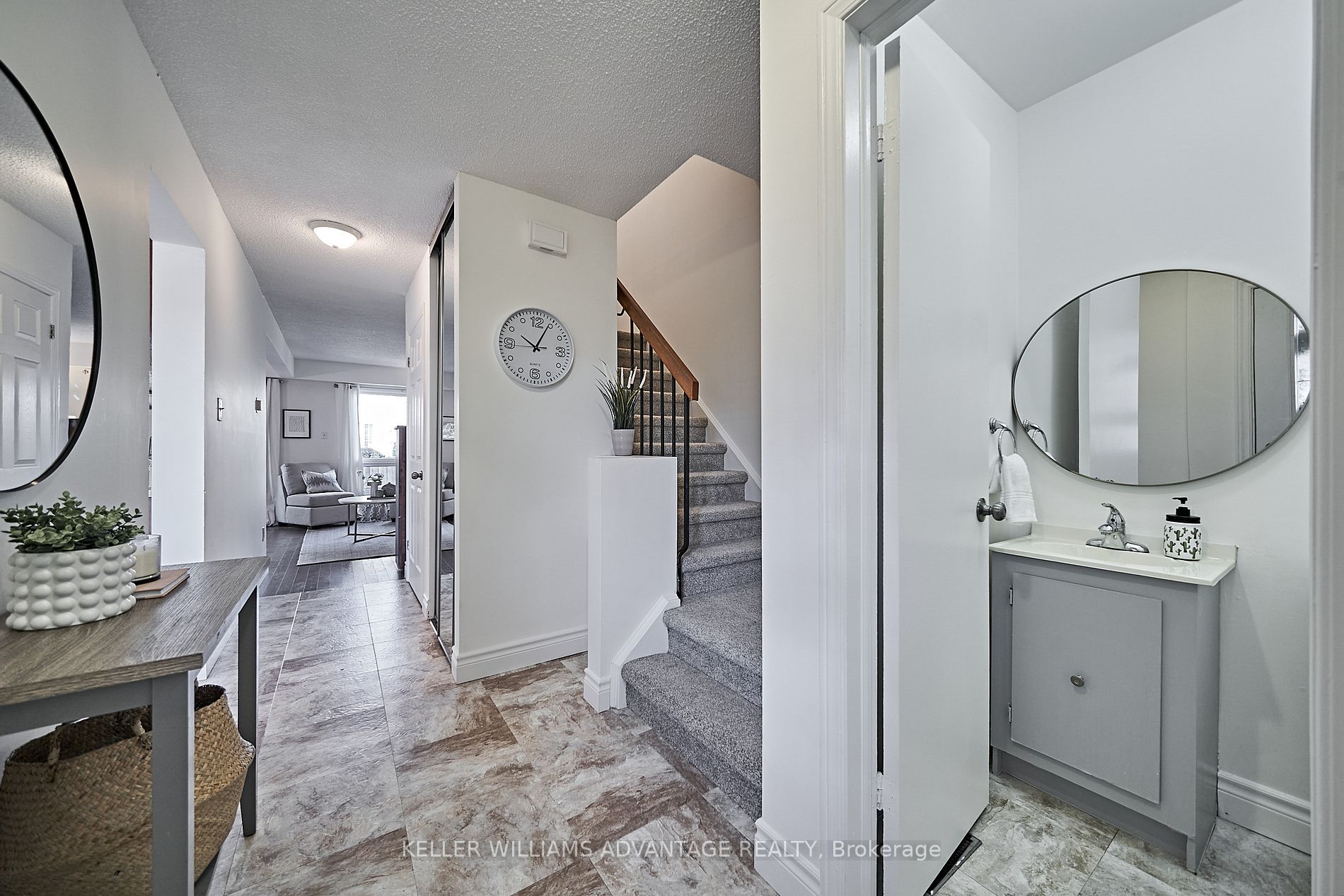 31 Granada Crescent