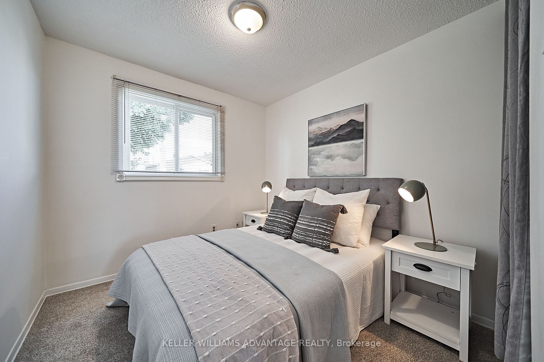 31 Granada Crescent