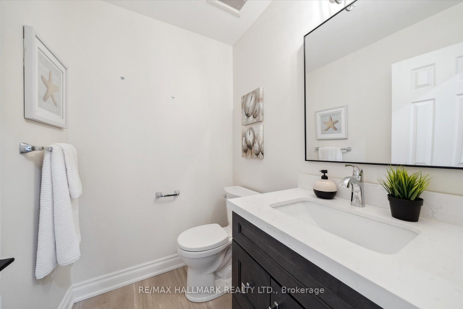 12 Mortimer Cres