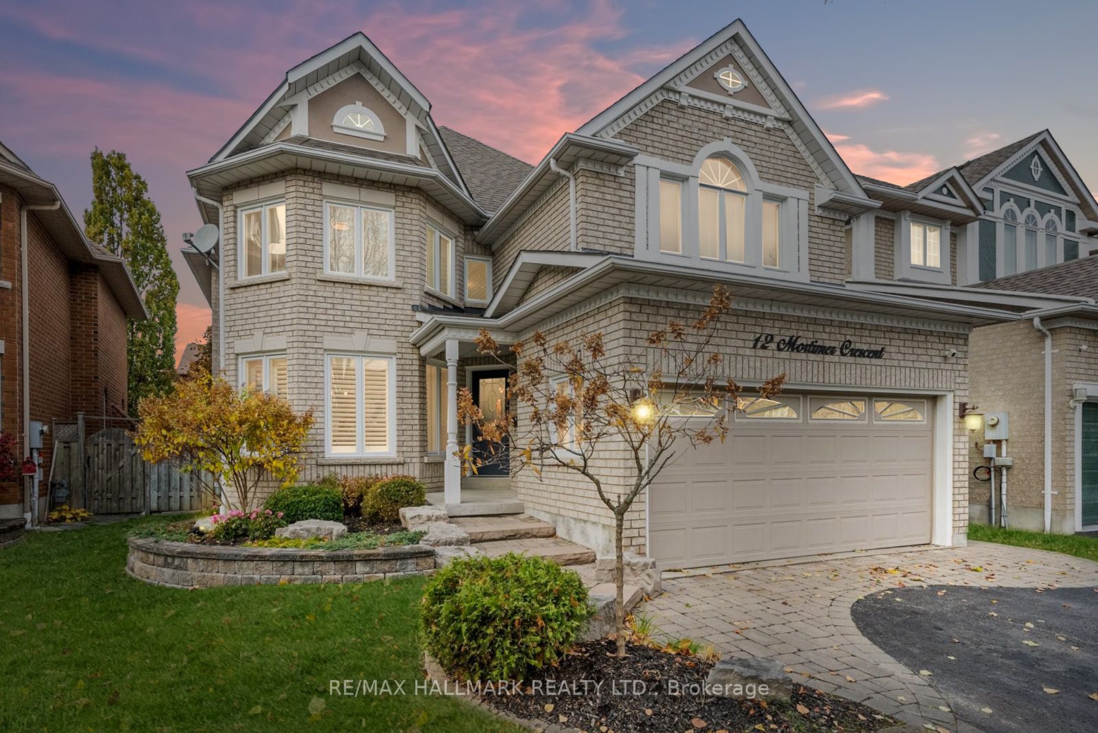12 Mortimer Cres