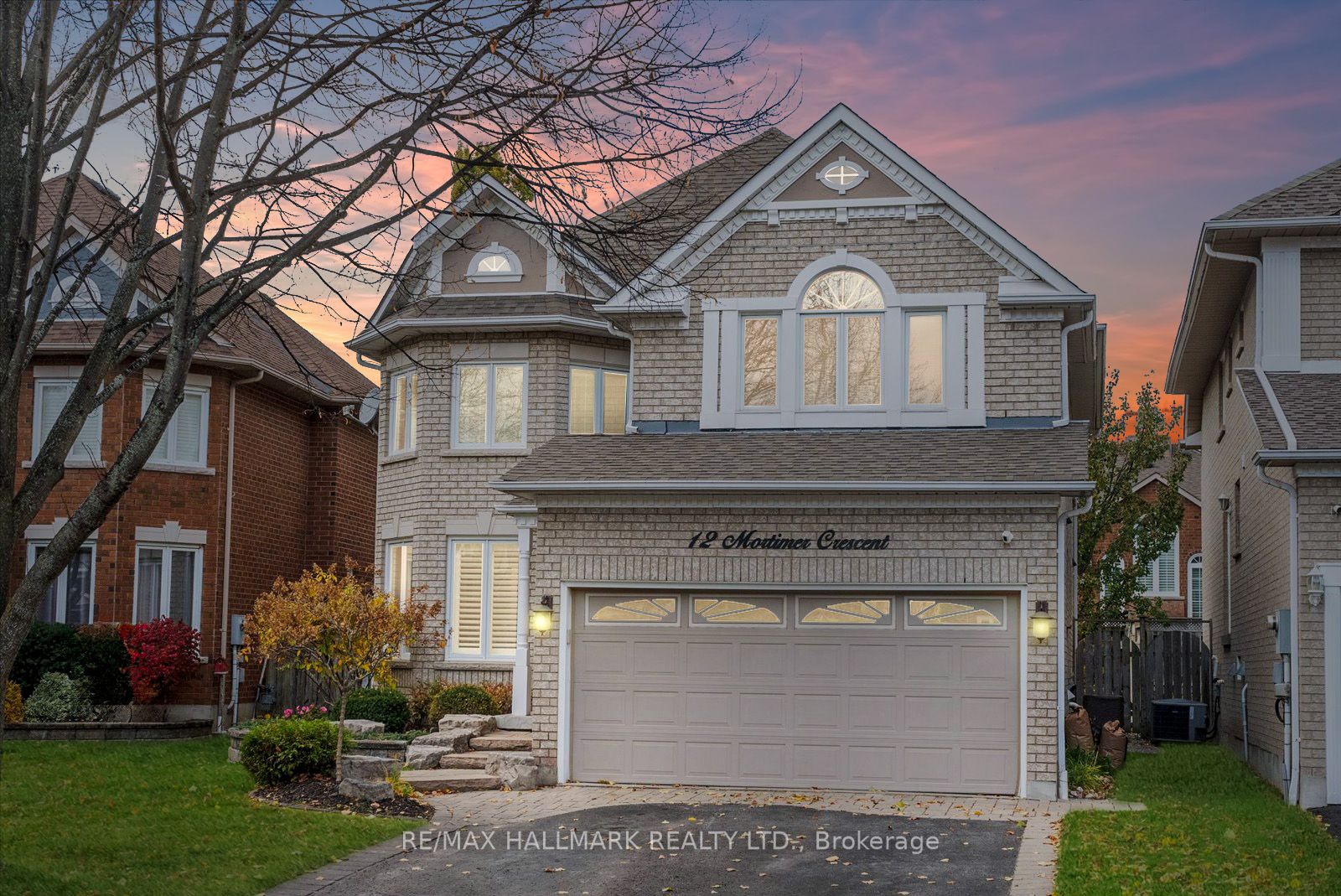 12 Mortimer Cres