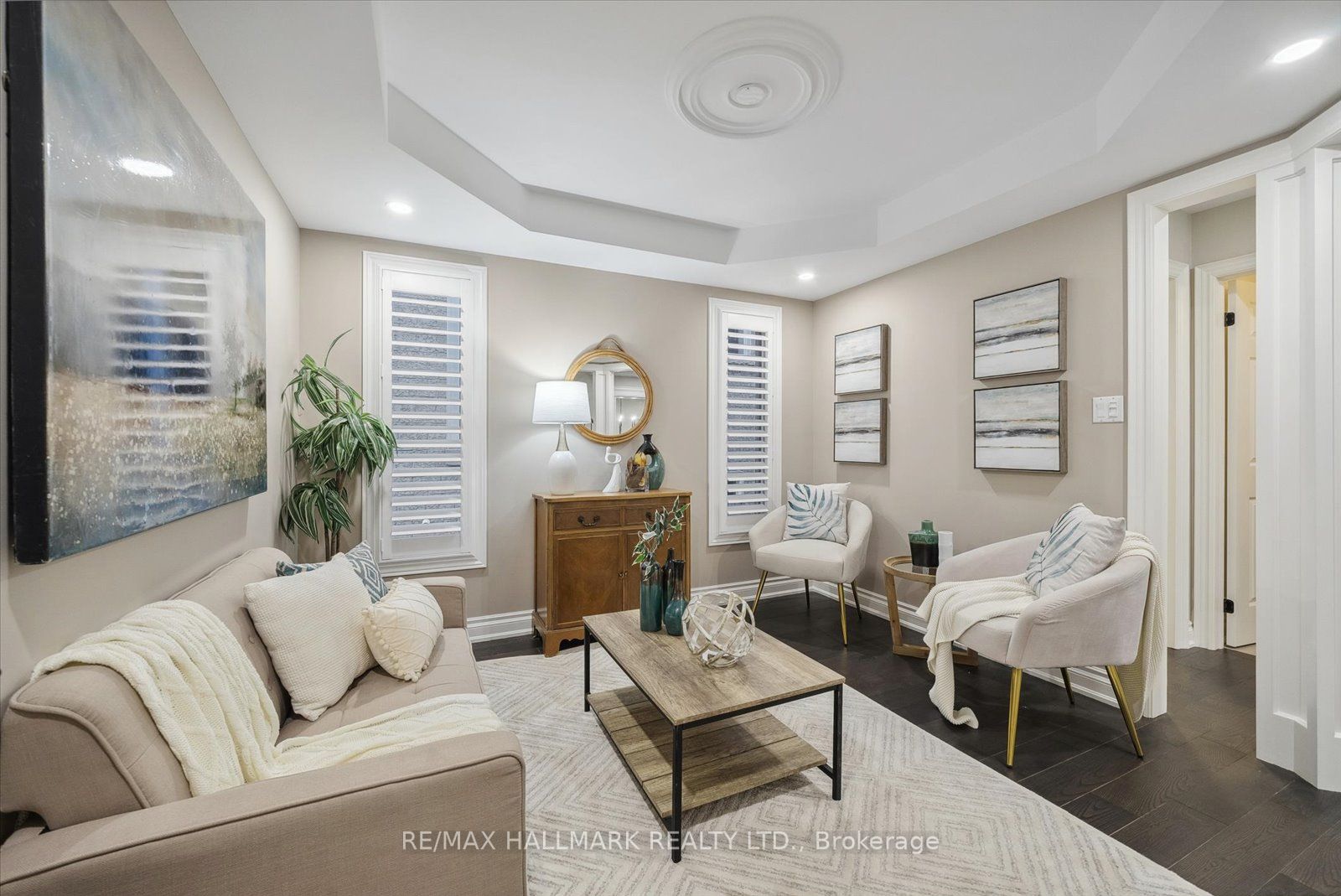 12 Mortimer Cres