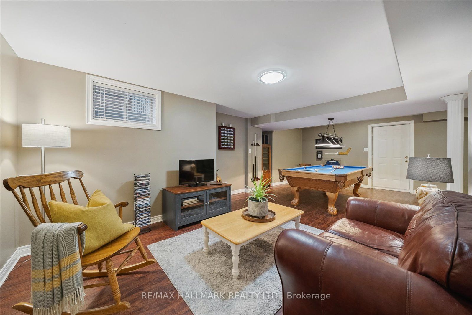 12 Mortimer Cres