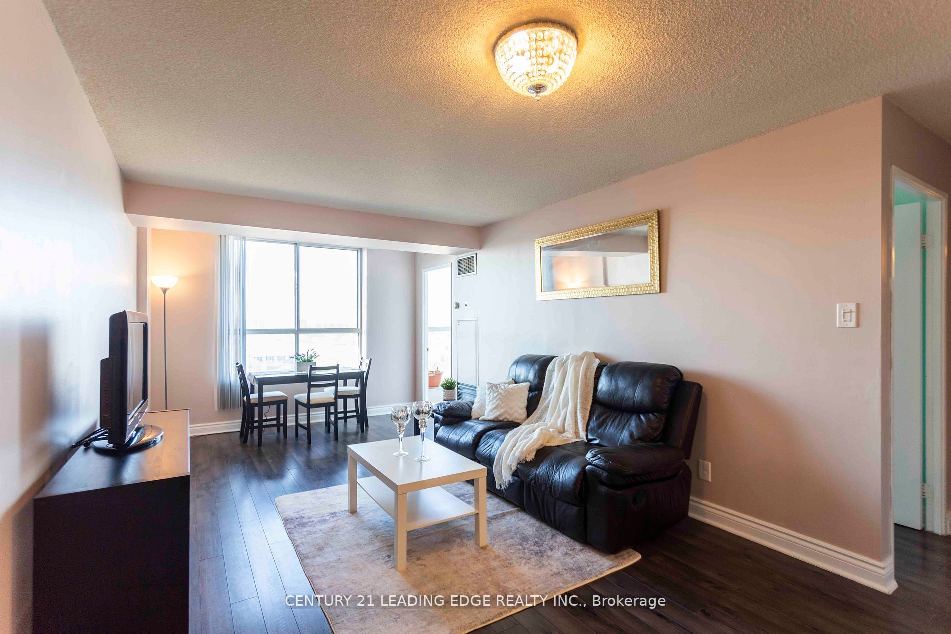330 McCowan Road, #1802