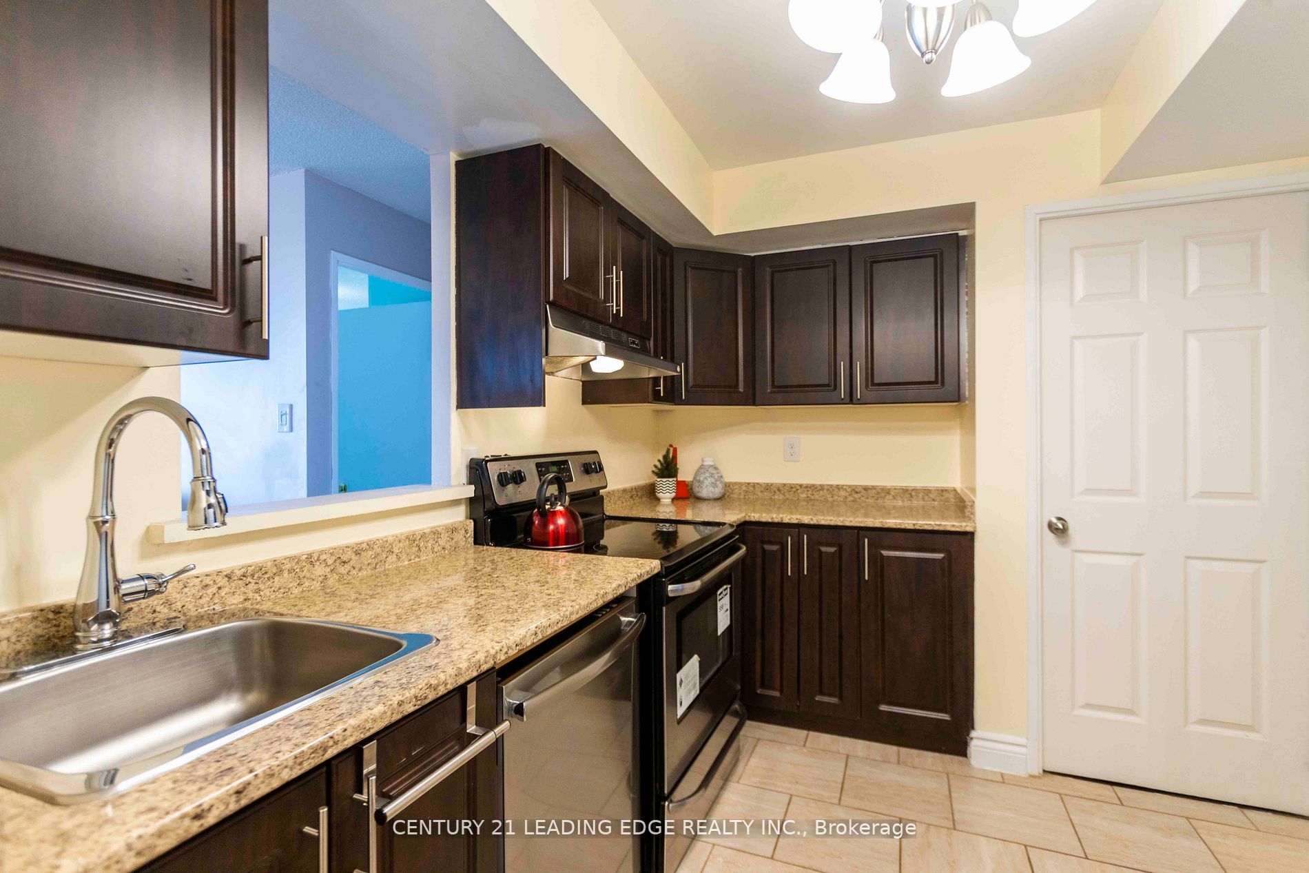 330 McCowan Road, #1802