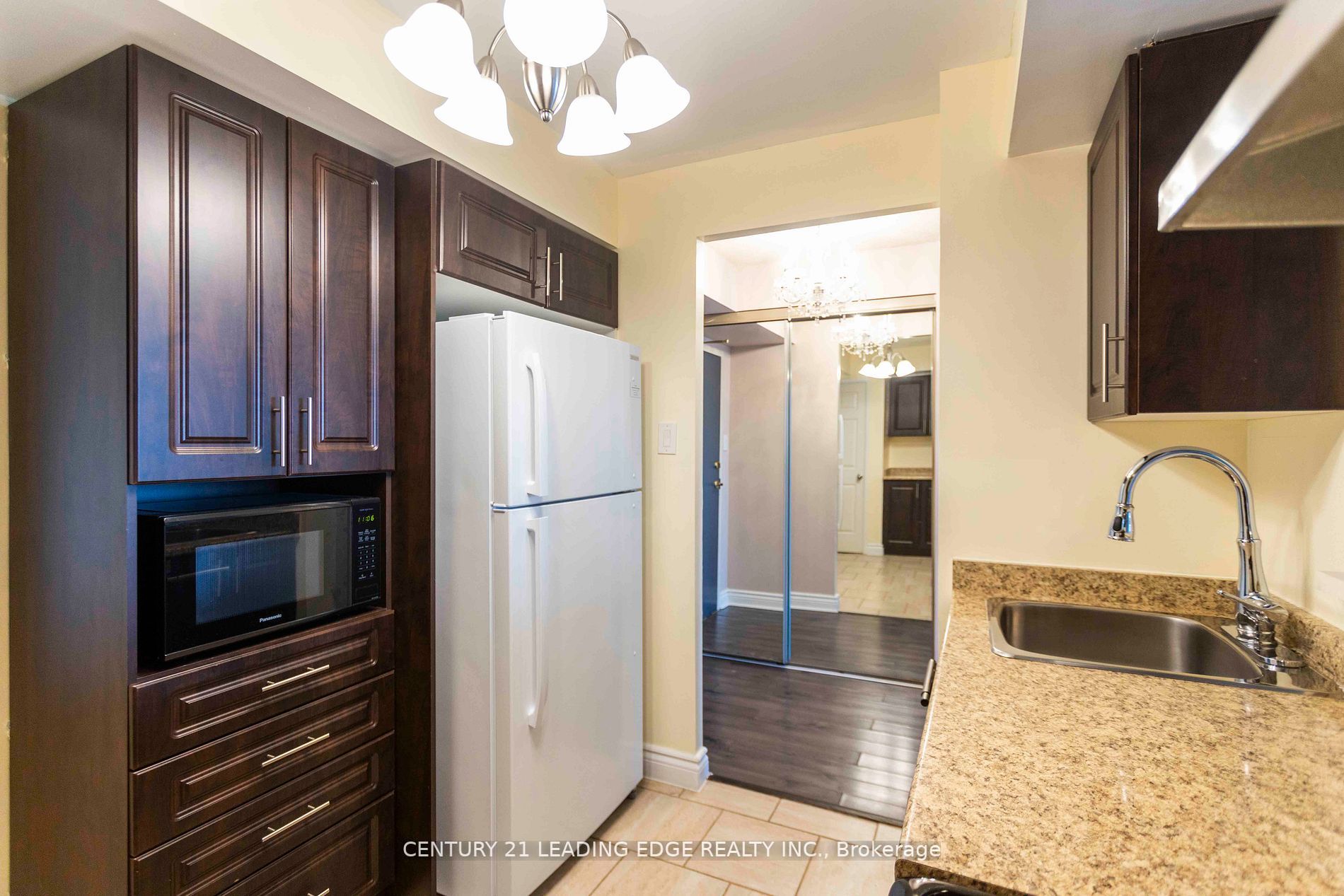 330 McCowan Road, #1802
